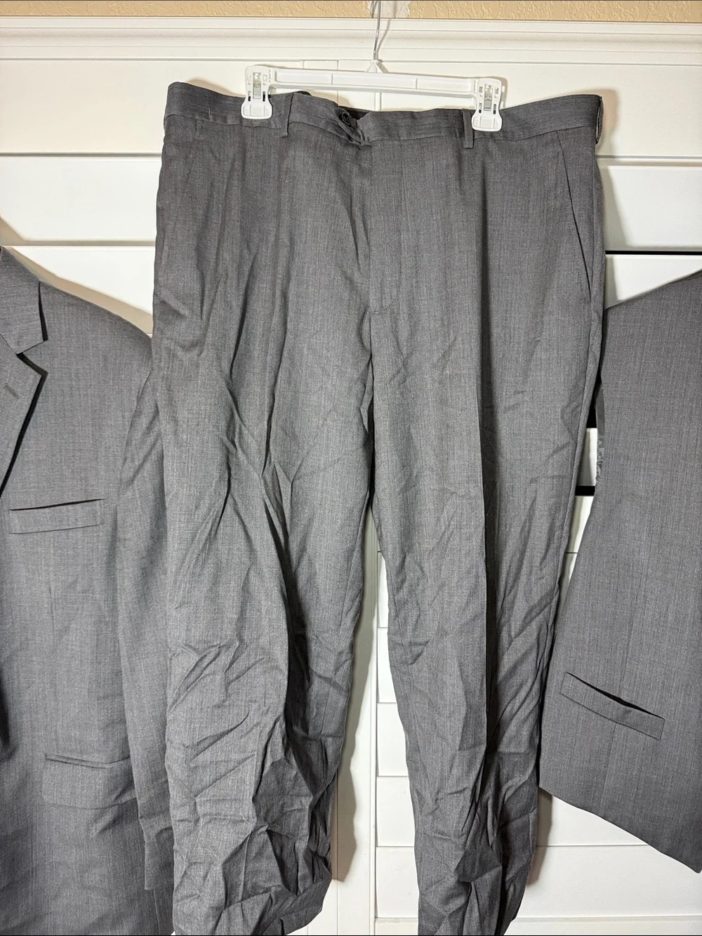 Stafford Men's 3 Piece Gray Suit Jacket Size 50R 40x27 Dress Pants